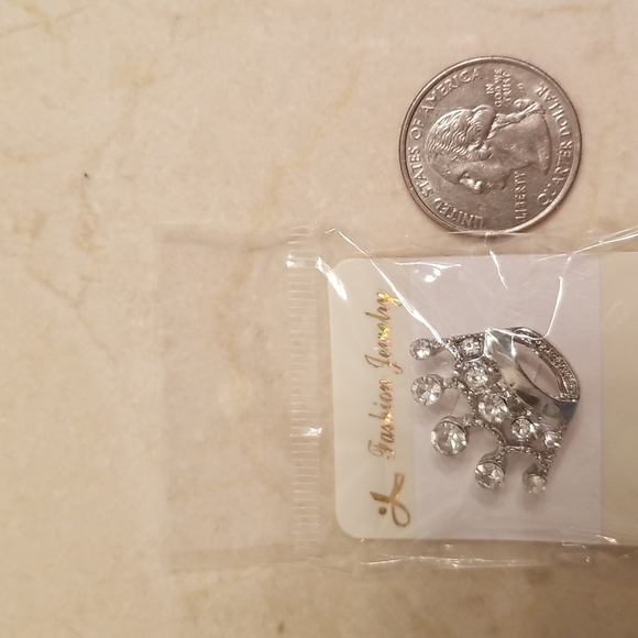 Crown Silver Studded Brooch Pin - Picture 4 of 4